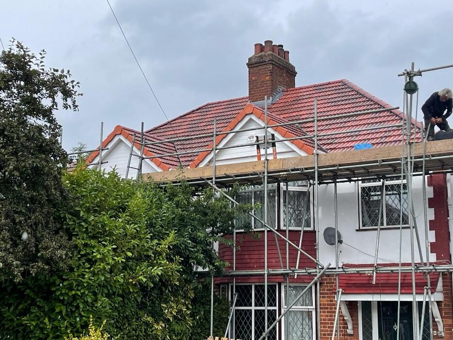 Images HEATHROW ROOFING AND BUILDING SERVICES LTD