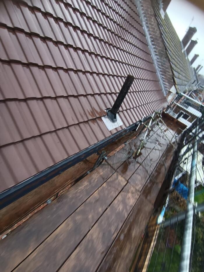 Images HEATHROW ROOFING AND BUILDING SERVICES LTD