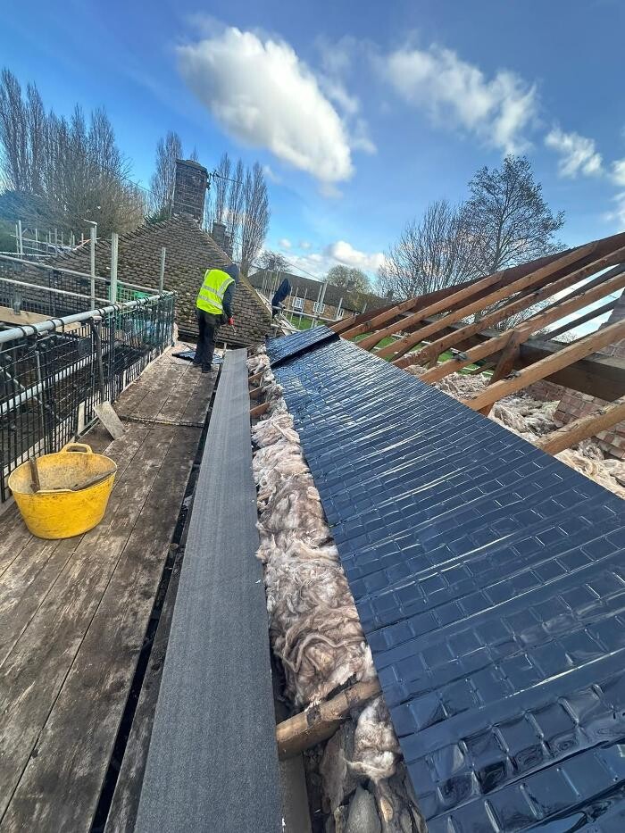 Images HEATHROW ROOFING AND BUILDING SERVICES LTD