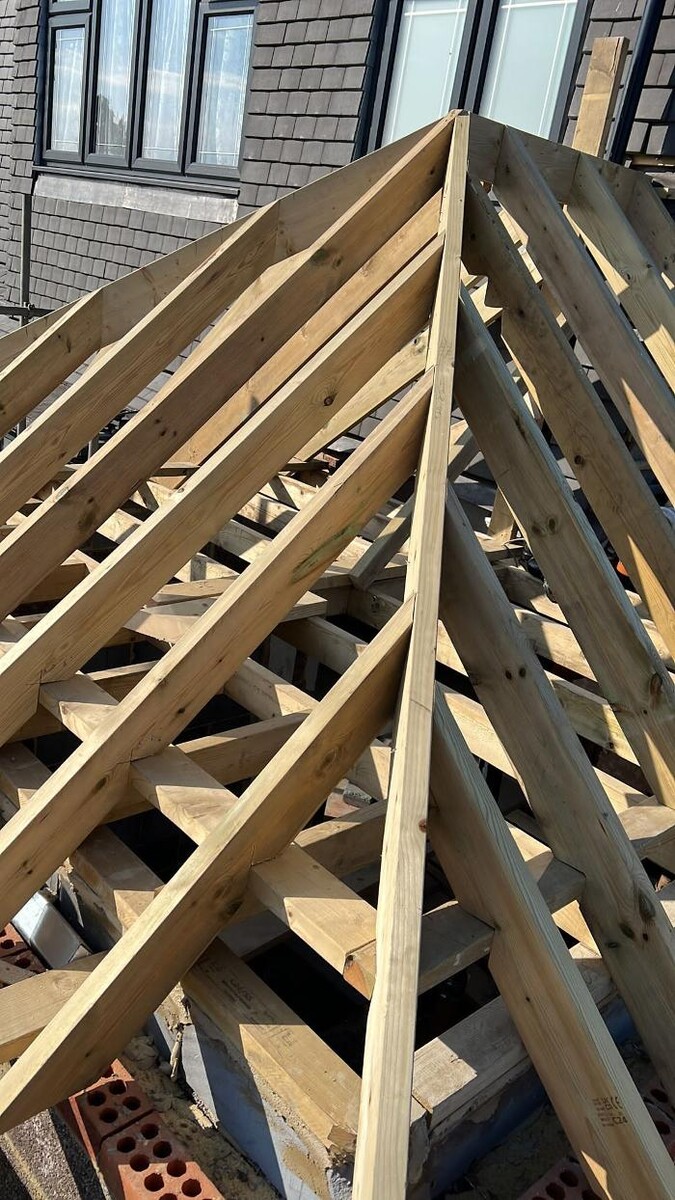 Images HEATHROW ROOFING AND BUILDING SERVICES LTD