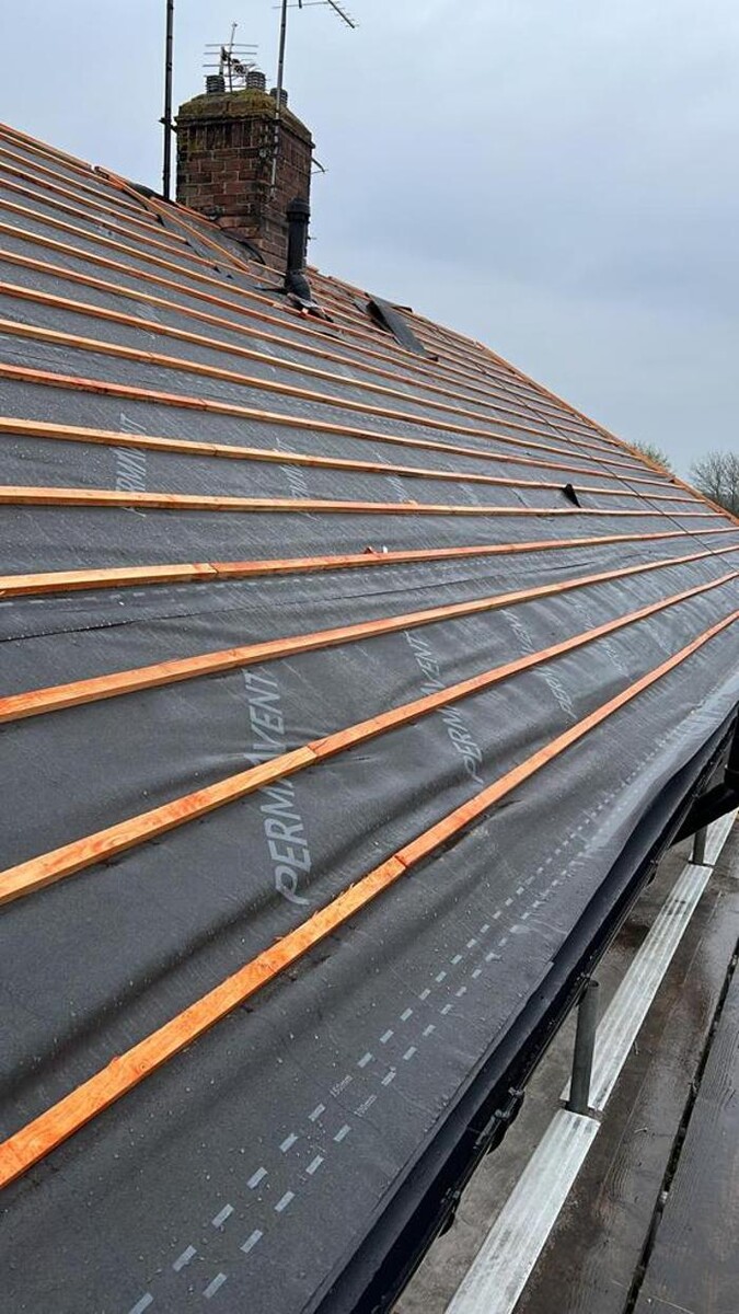 Images HEATHROW ROOFING AND BUILDING SERVICES LTD