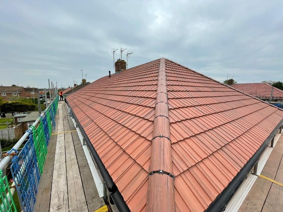 Images HEATHROW ROOFING AND BUILDING SERVICES LTD