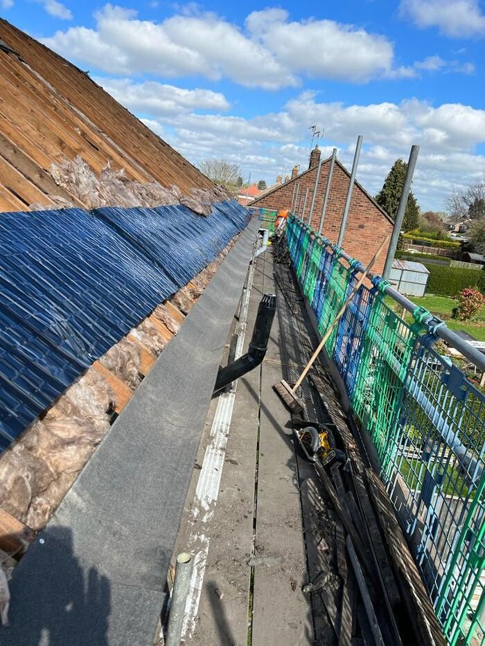Images HEATHROW ROOFING AND BUILDING SERVICES LTD