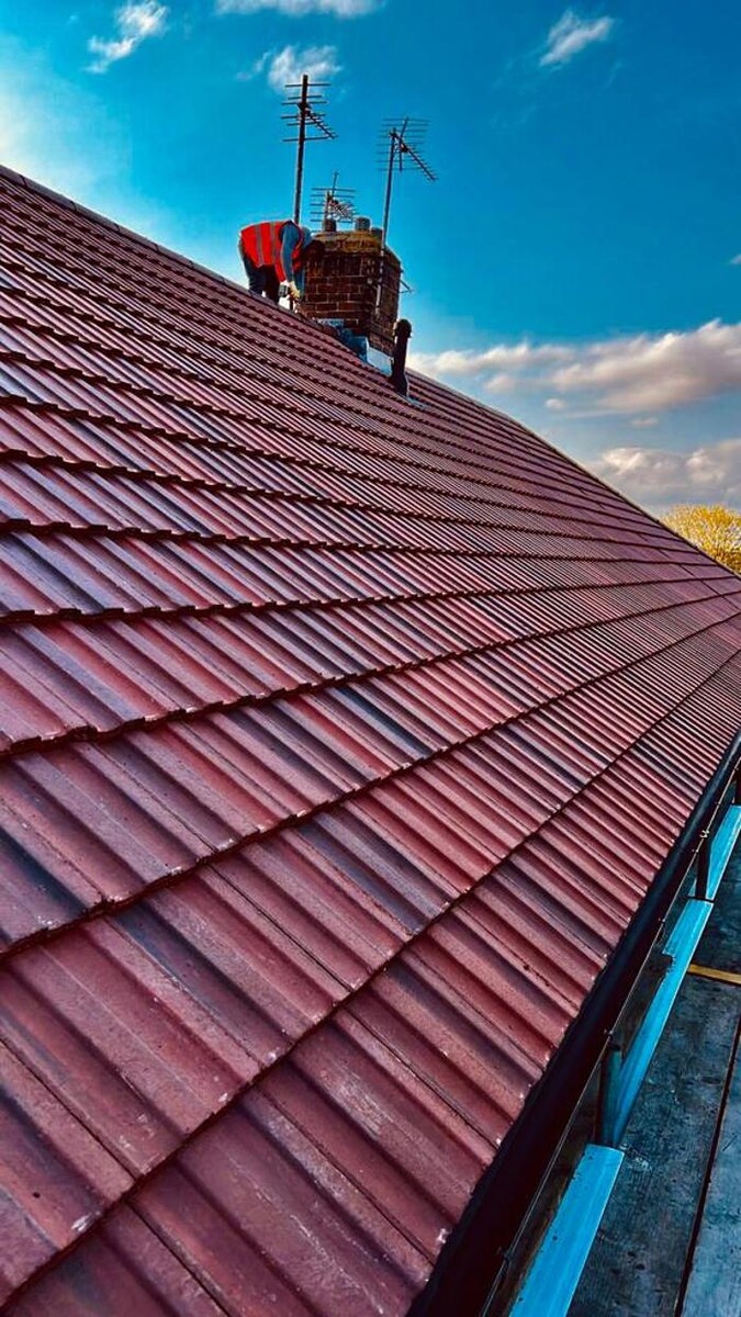 Images HEATHROW ROOFING AND BUILDING SERVICES LTD