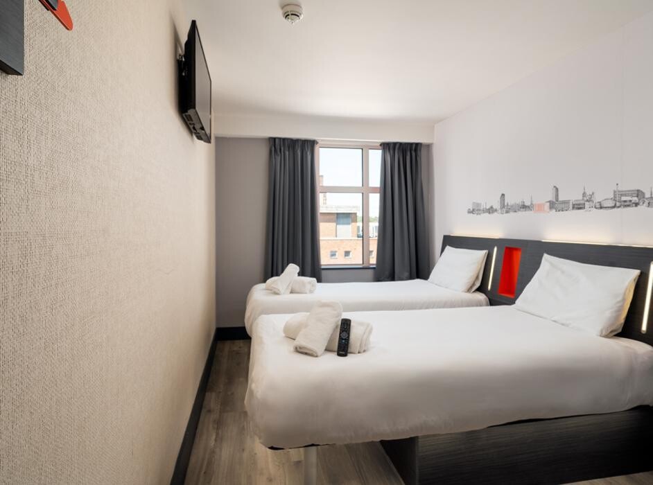 Images easyHotel Sheffield City Centre