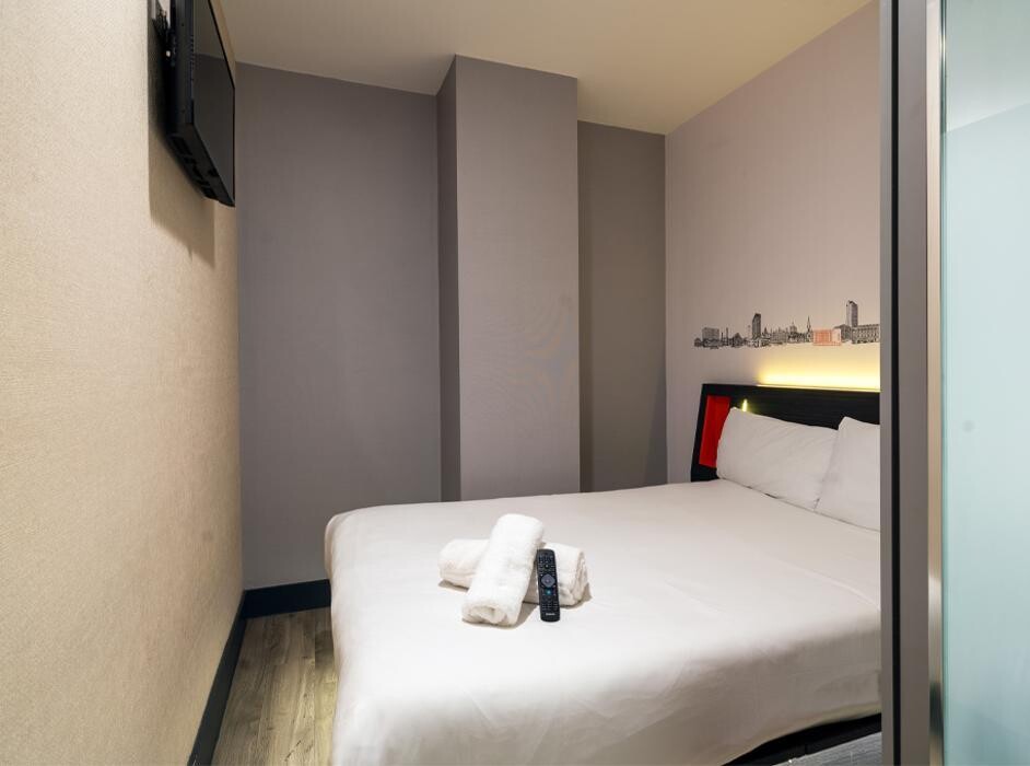 Images easyHotel Sheffield City Centre