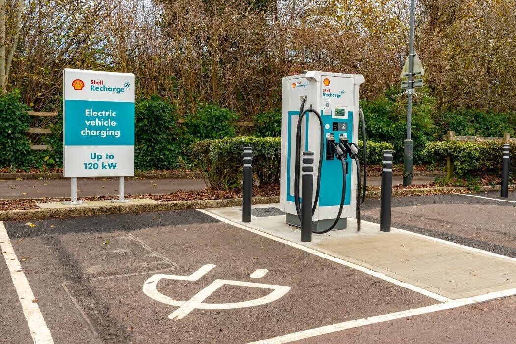 Images Shell Recharge Charging Station