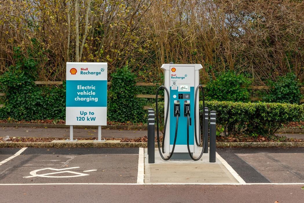 Images Shell Recharge Charging Station