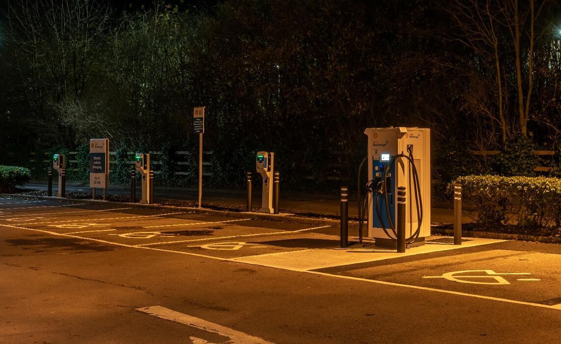 Images Shell Recharge Charging Station