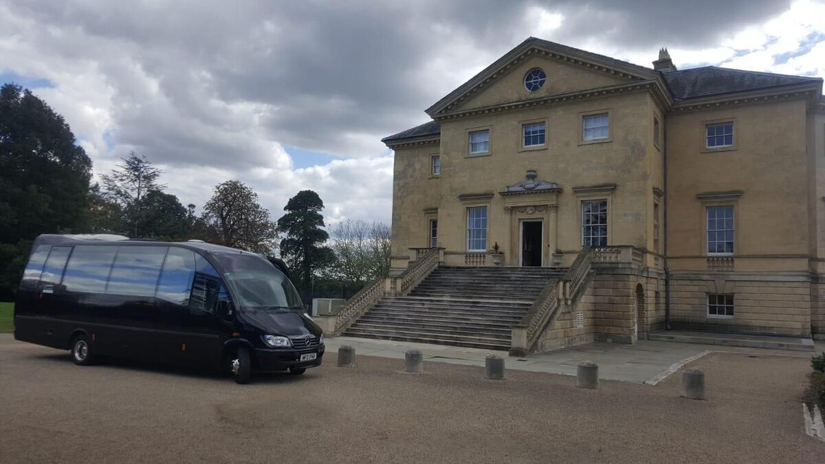 Images Limo Bus London