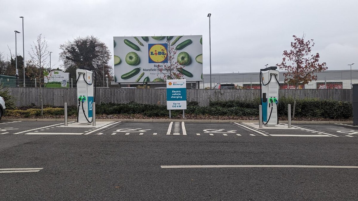 Images Shell Recharge Charging Station