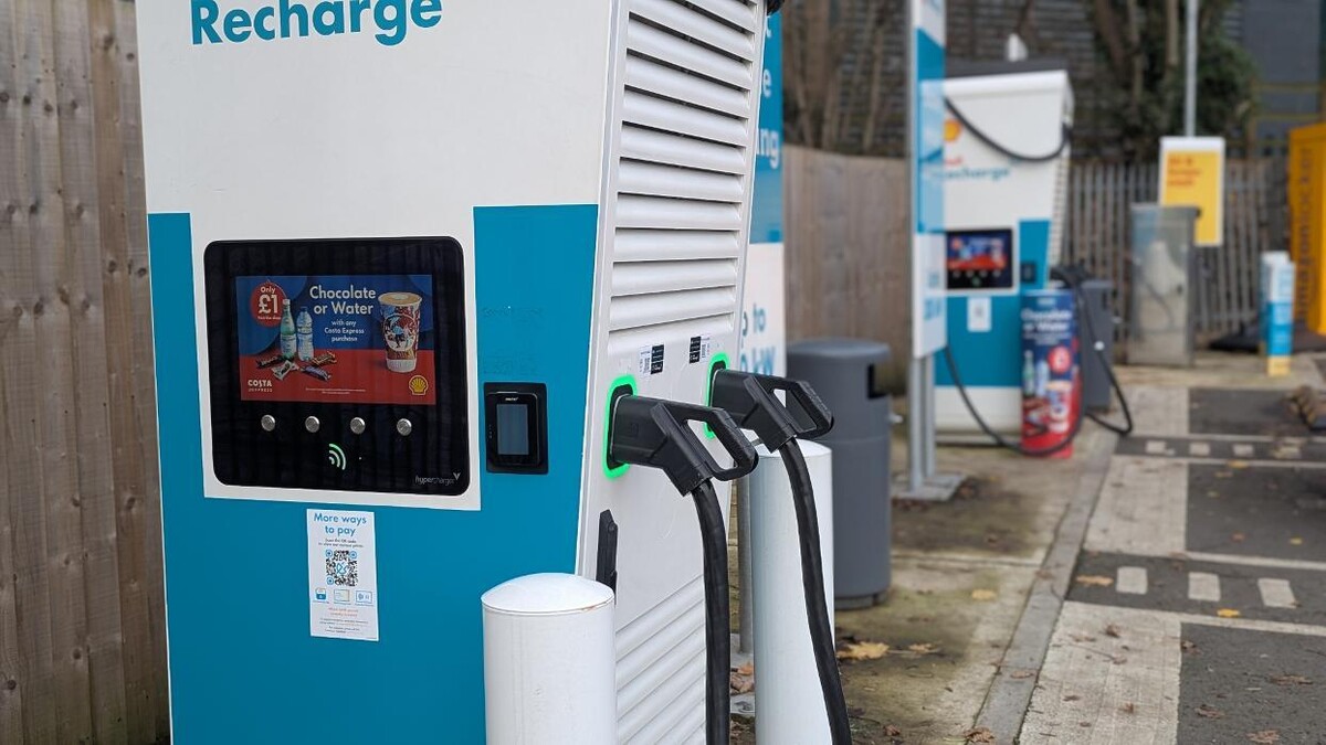 Images Shell Recharge Charging Station