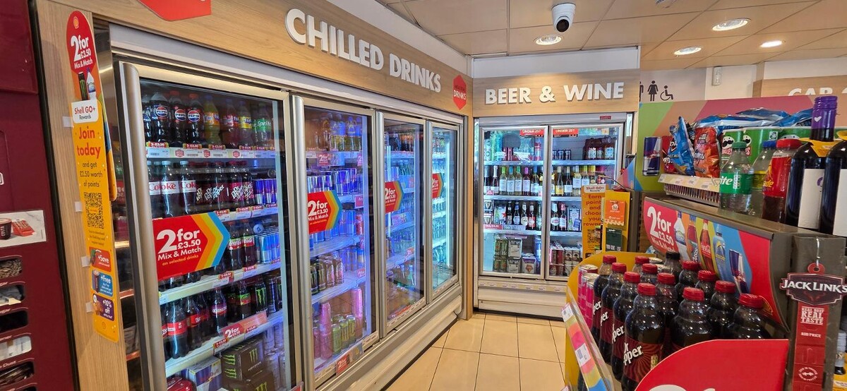 Images Shell Recharge Charging Station