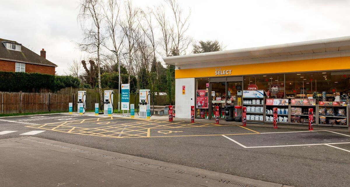 Images Shell Recharge Charging Station
