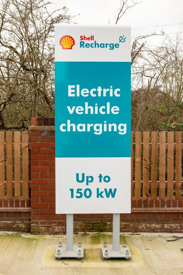 Images Shell Recharge Charging Station