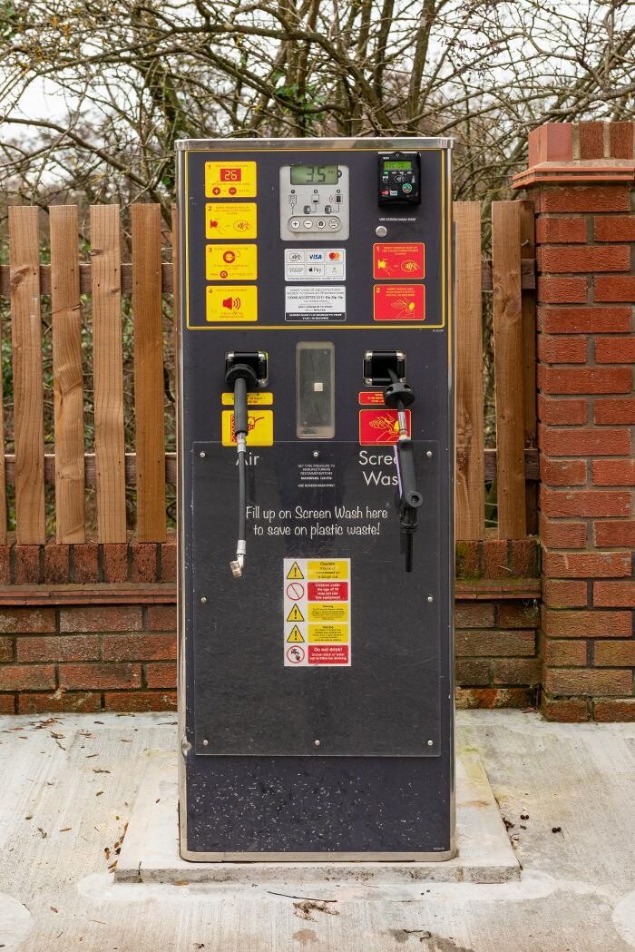 Images Shell Recharge Charging Station