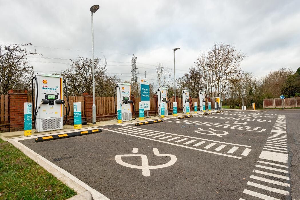 Images Shell Recharge Charging Station