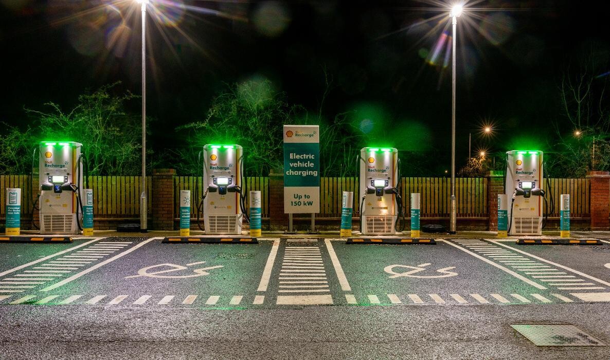 Images Shell Recharge Charging Station