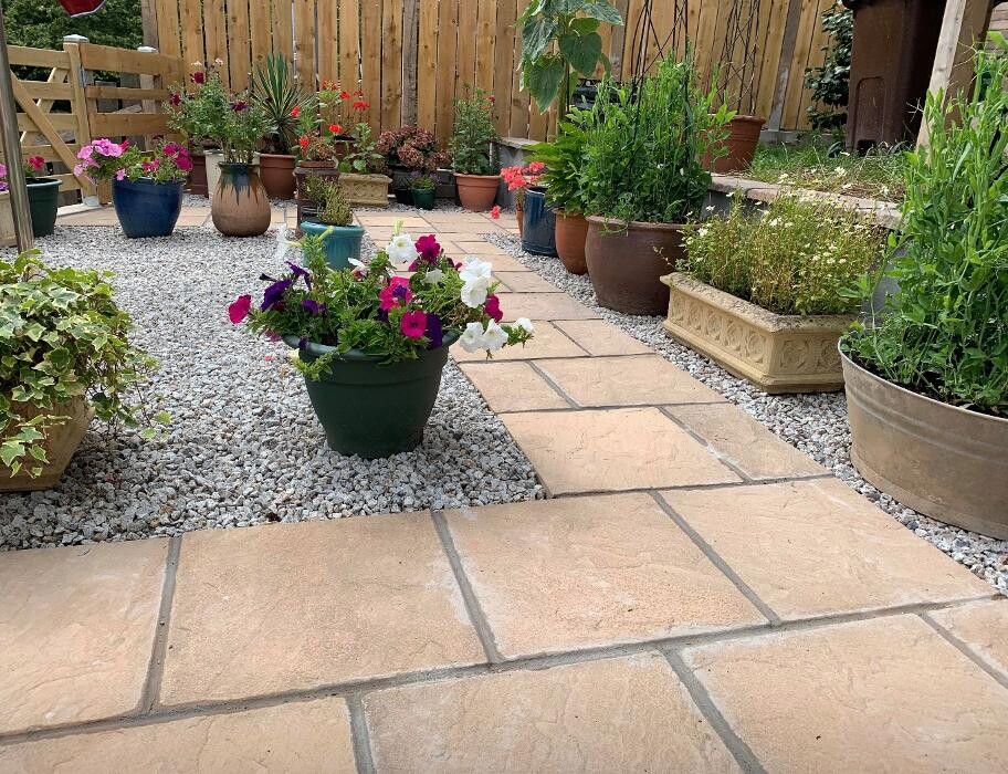 Images M and B Building and Landscaping