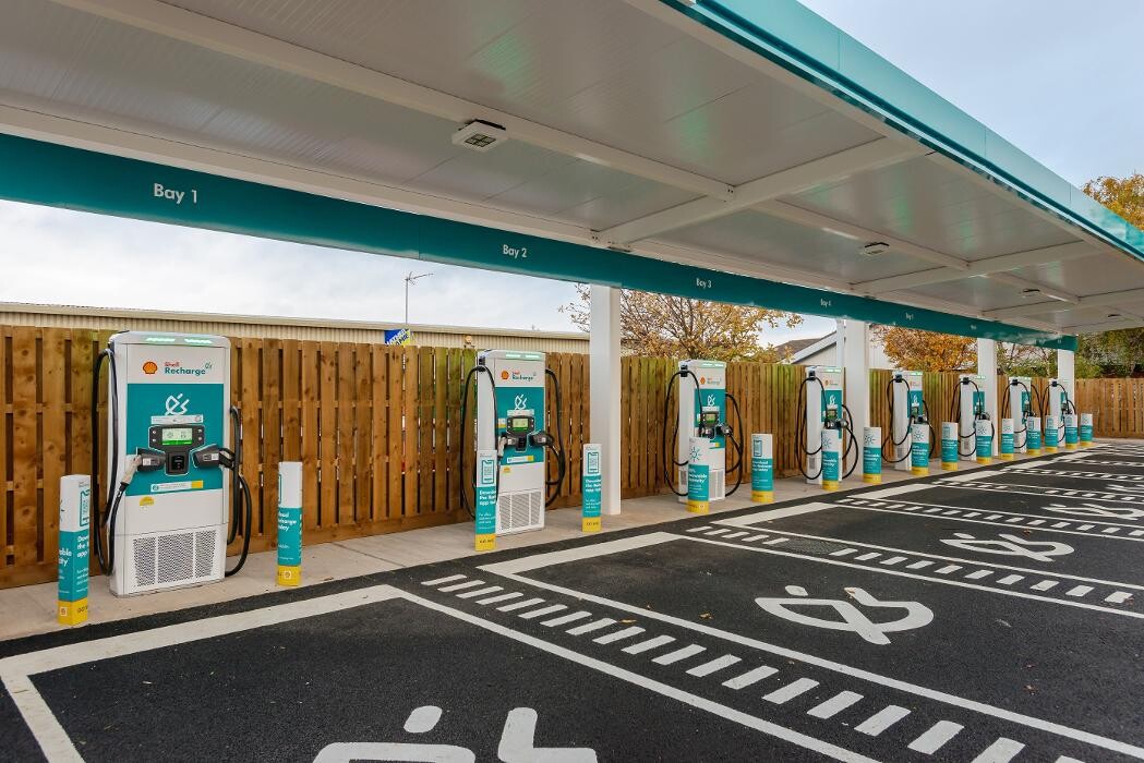 Images Shell Recharge Charging Station