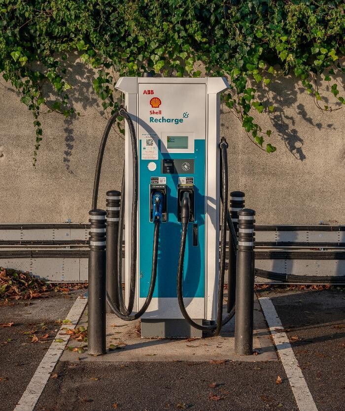 Images Shell Recharge Charging Station