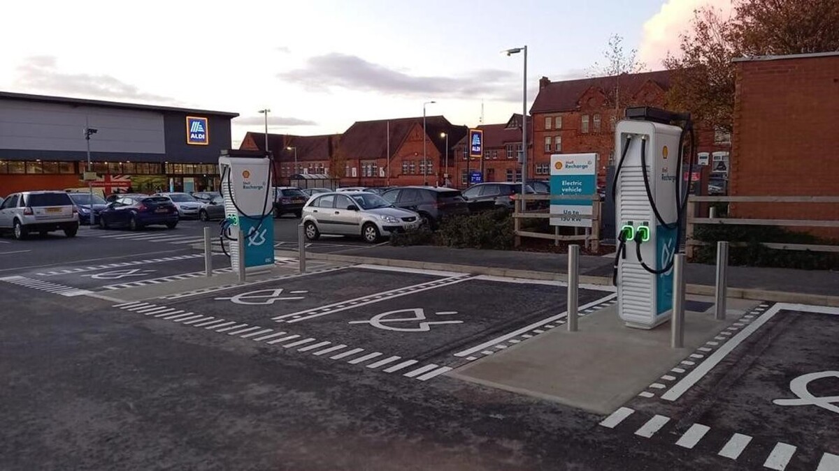 Images Shell Recharge Charging Station