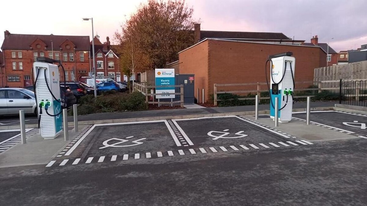 Images Shell Recharge Charging Station