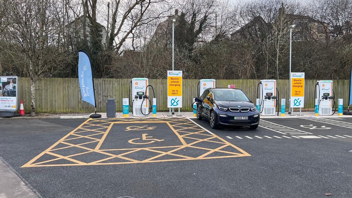 Images Shell Recharge Charging Station