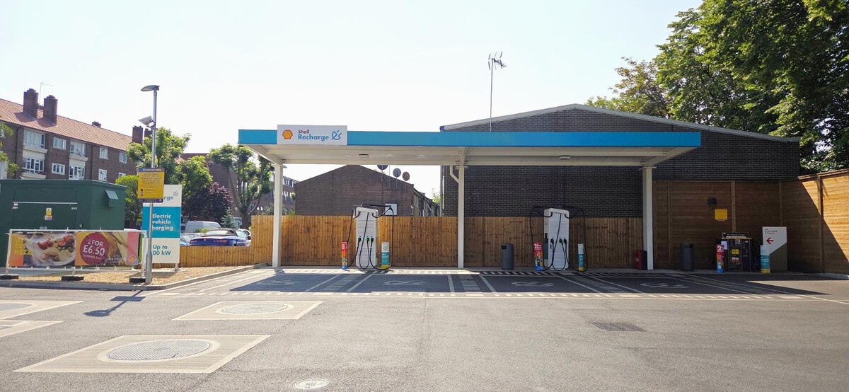 Images Shell Recharge Charging Station