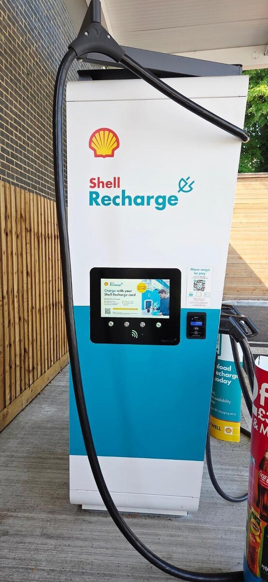 Images Shell Recharge Charging Station