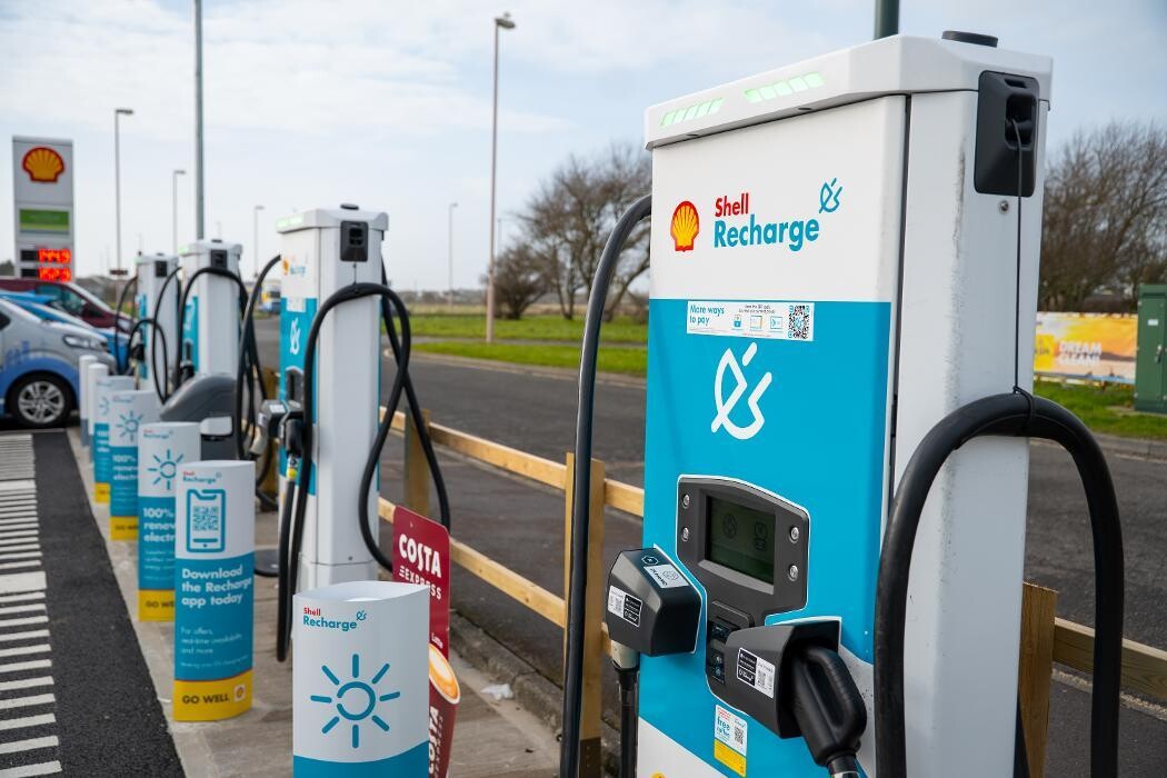 Images Shell Recharge Charging Station