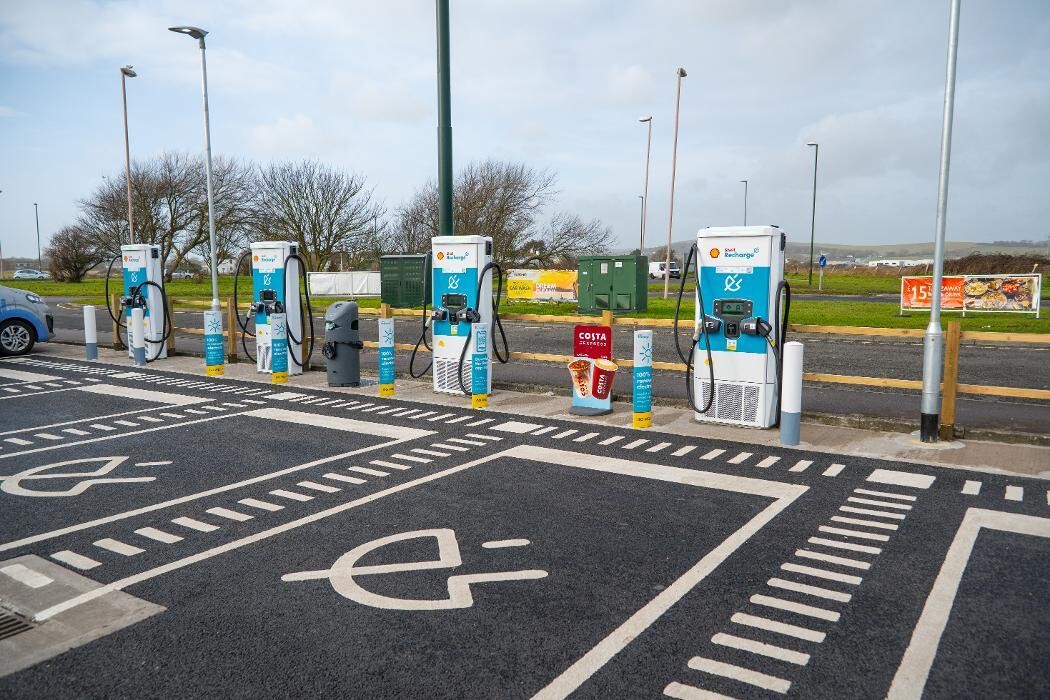 Images Shell Recharge Charging Station