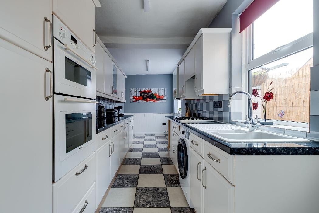 Images S & R Properties