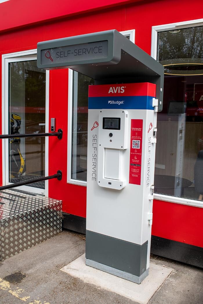 Images Avis Car Hire - East Midlands Airport
