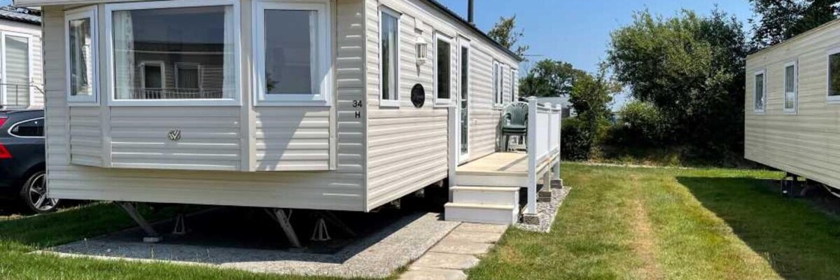 Images Lufflands Caravan Park