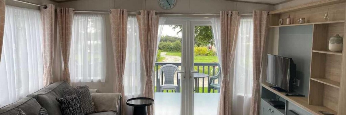 Images Lufflands Caravan Park