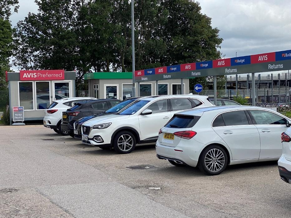 Images Budget Car Hire - Aberdeen Airport