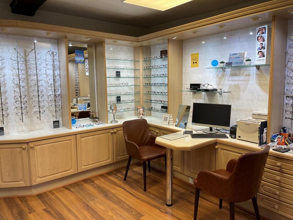 Images Wardale Williams The Opticians Sudbury