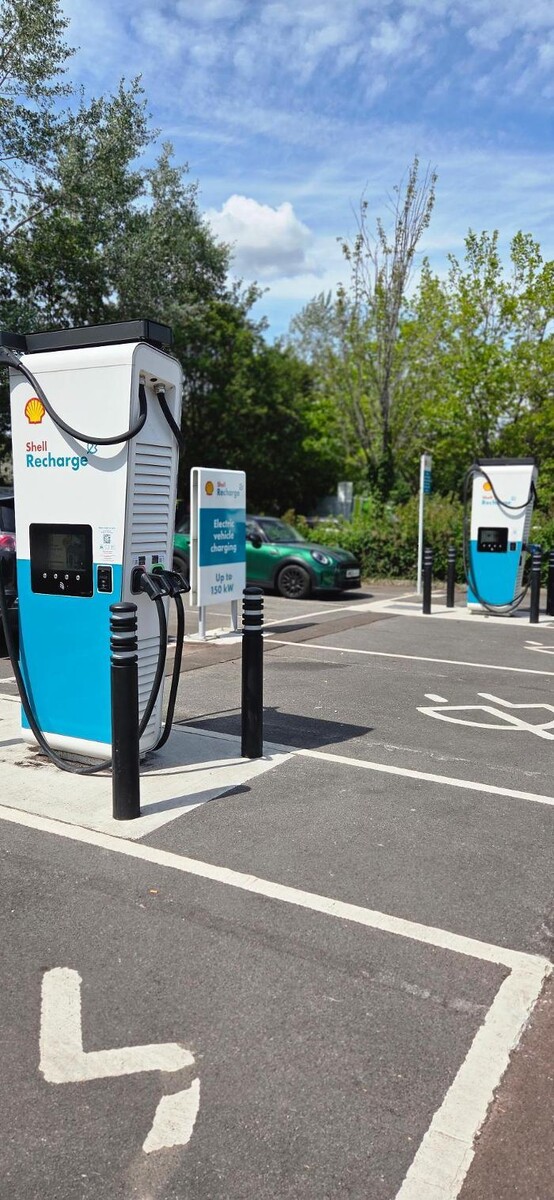 Images Shell Recharge Charging Station