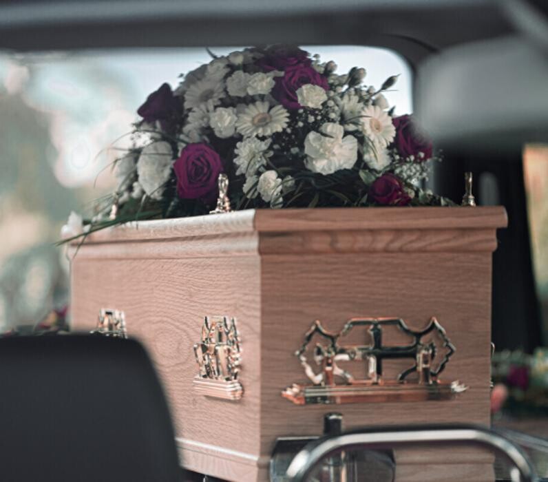 Images Kirsty Sailes Independent Funeral Directors