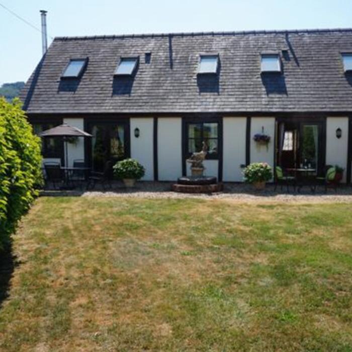 Images Newbridge Farm Cottages