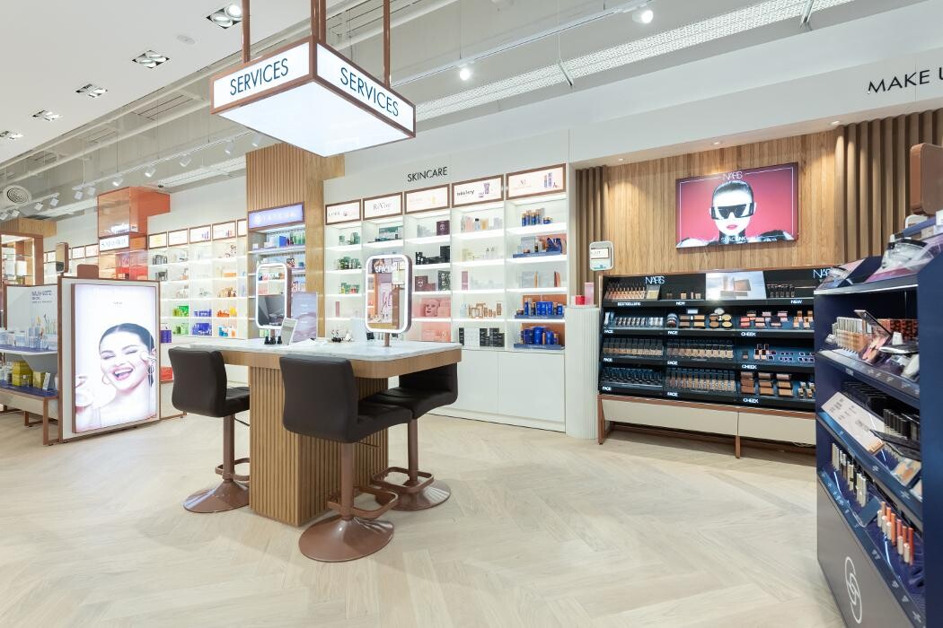 Images Space NK Kingston Bentall's