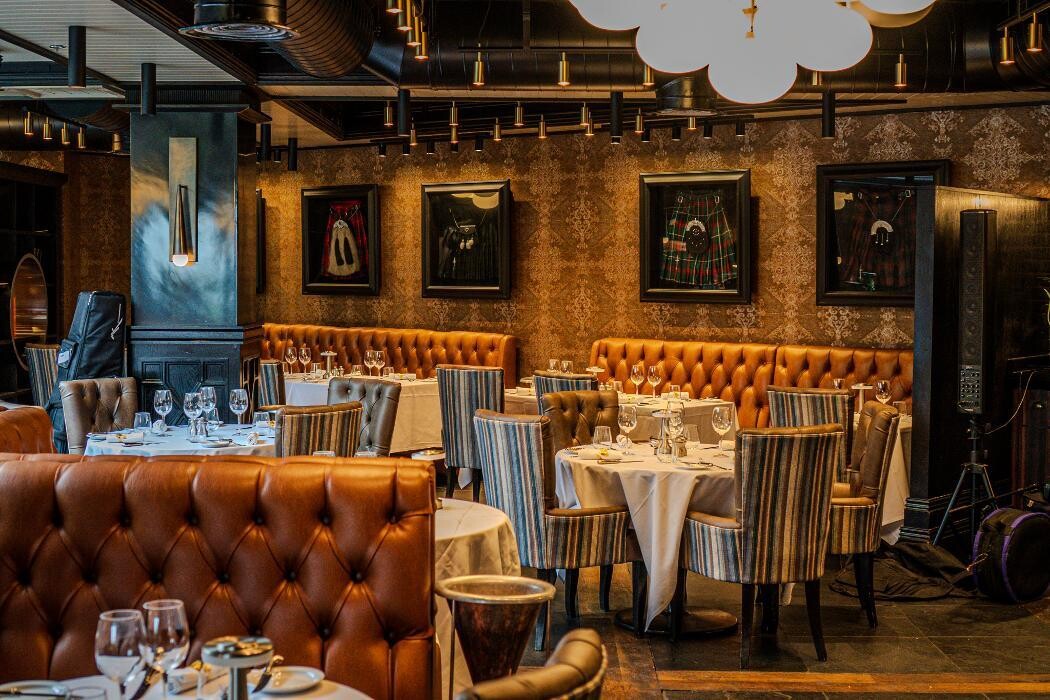 Images Cameron Grill