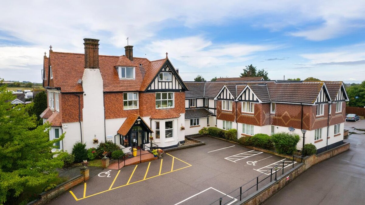 Images Broad Oak Manor Care Home - Bupa