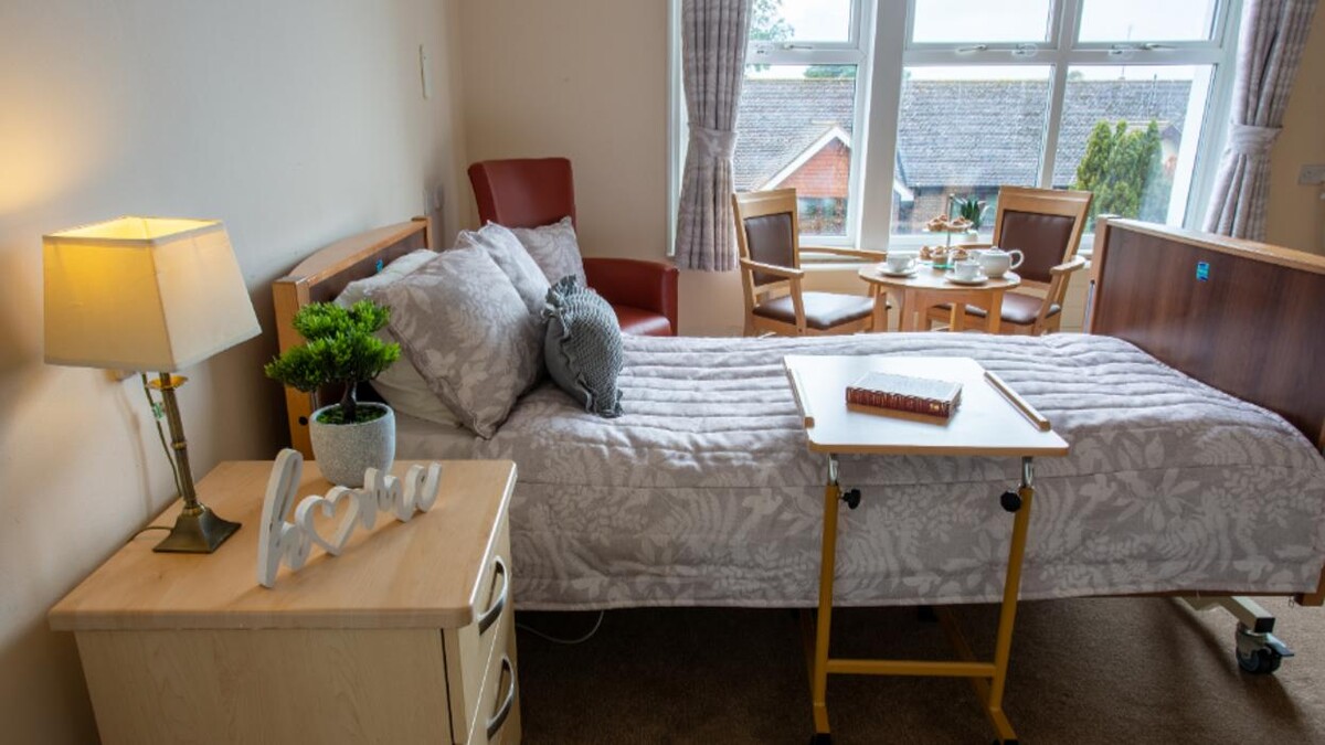 Images Broad Oak Manor Care Home - Bupa