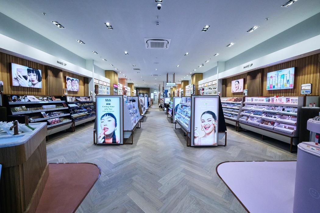Images Space NK Arndale