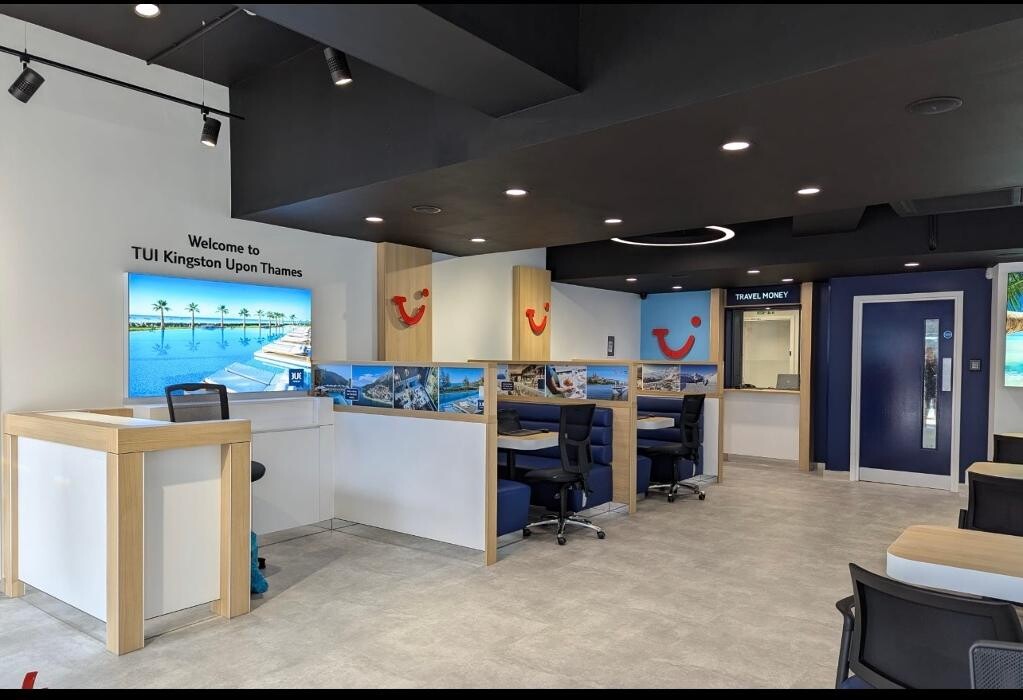 Images TUI Holiday Store