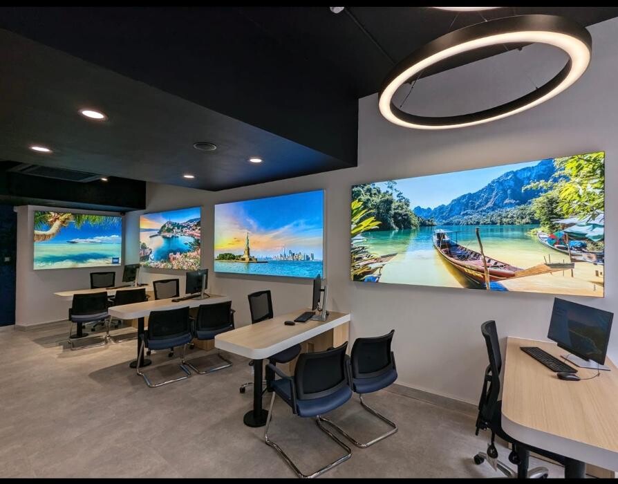Images TUI Holiday Store