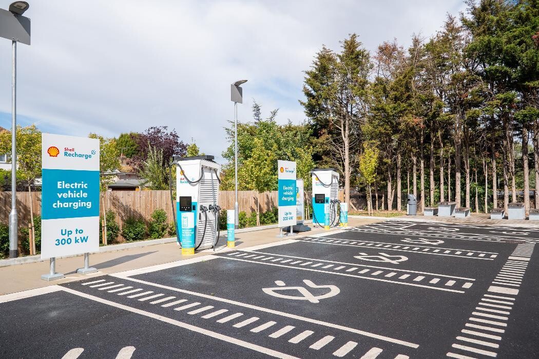 Images Shell Recharge Charging Station