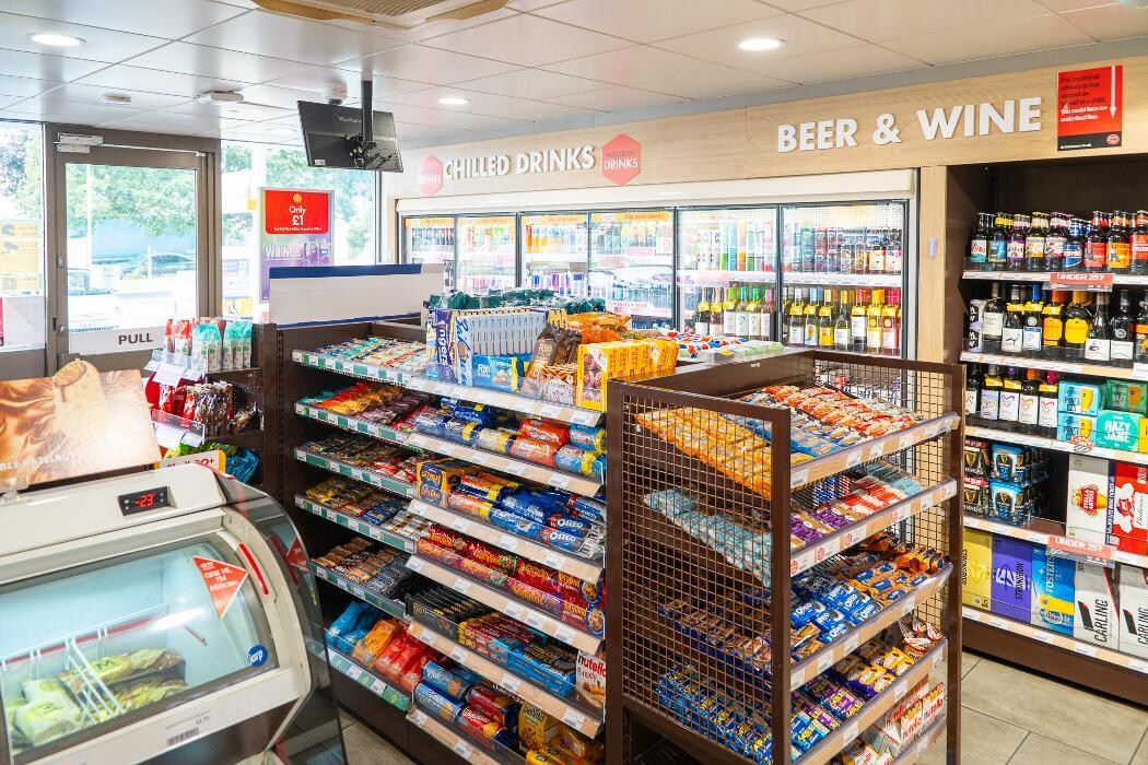 Images Shell Recharge Charging Station